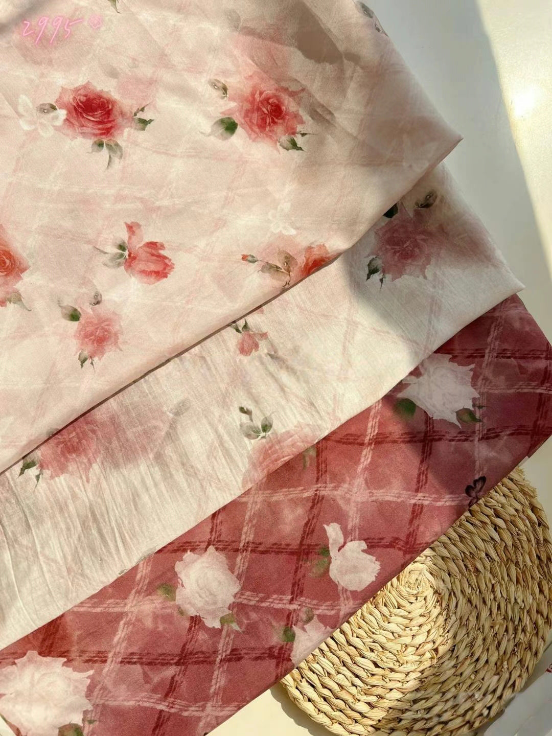 Print Rose Pattern Wrinkle Chiffon