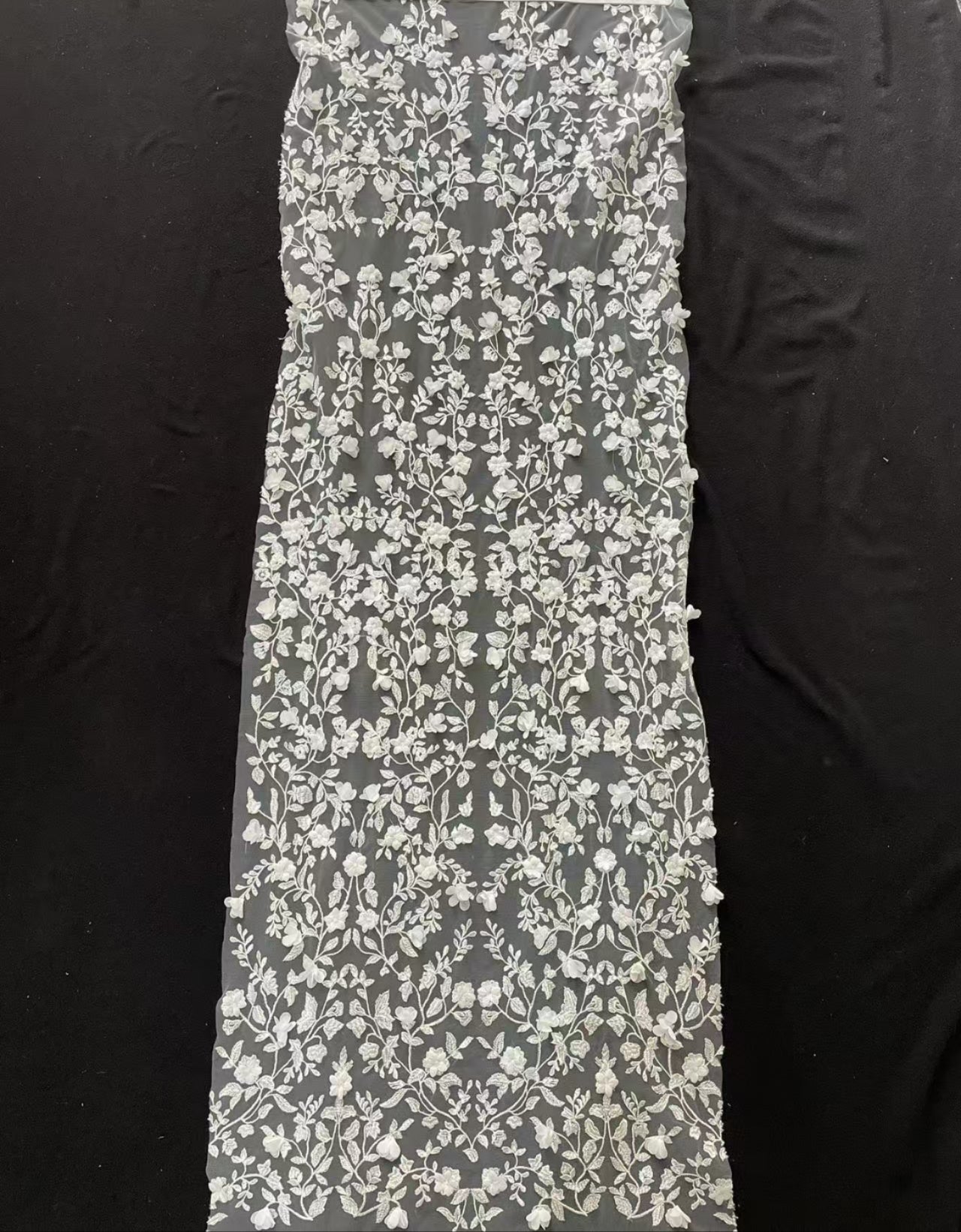3D Flower White Embroidery Fabric