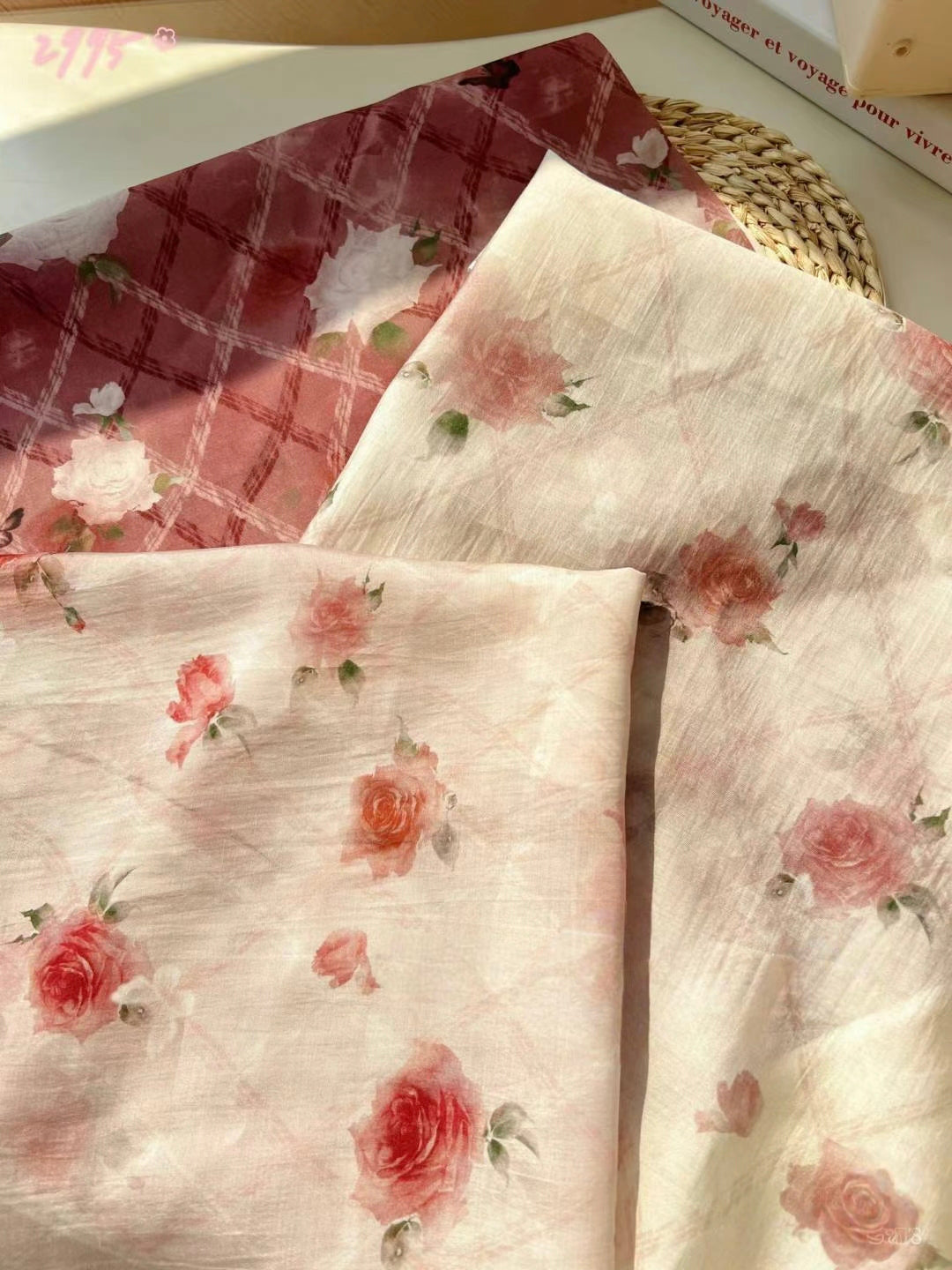 Print Rose Pattern Wrinkle Chiffon