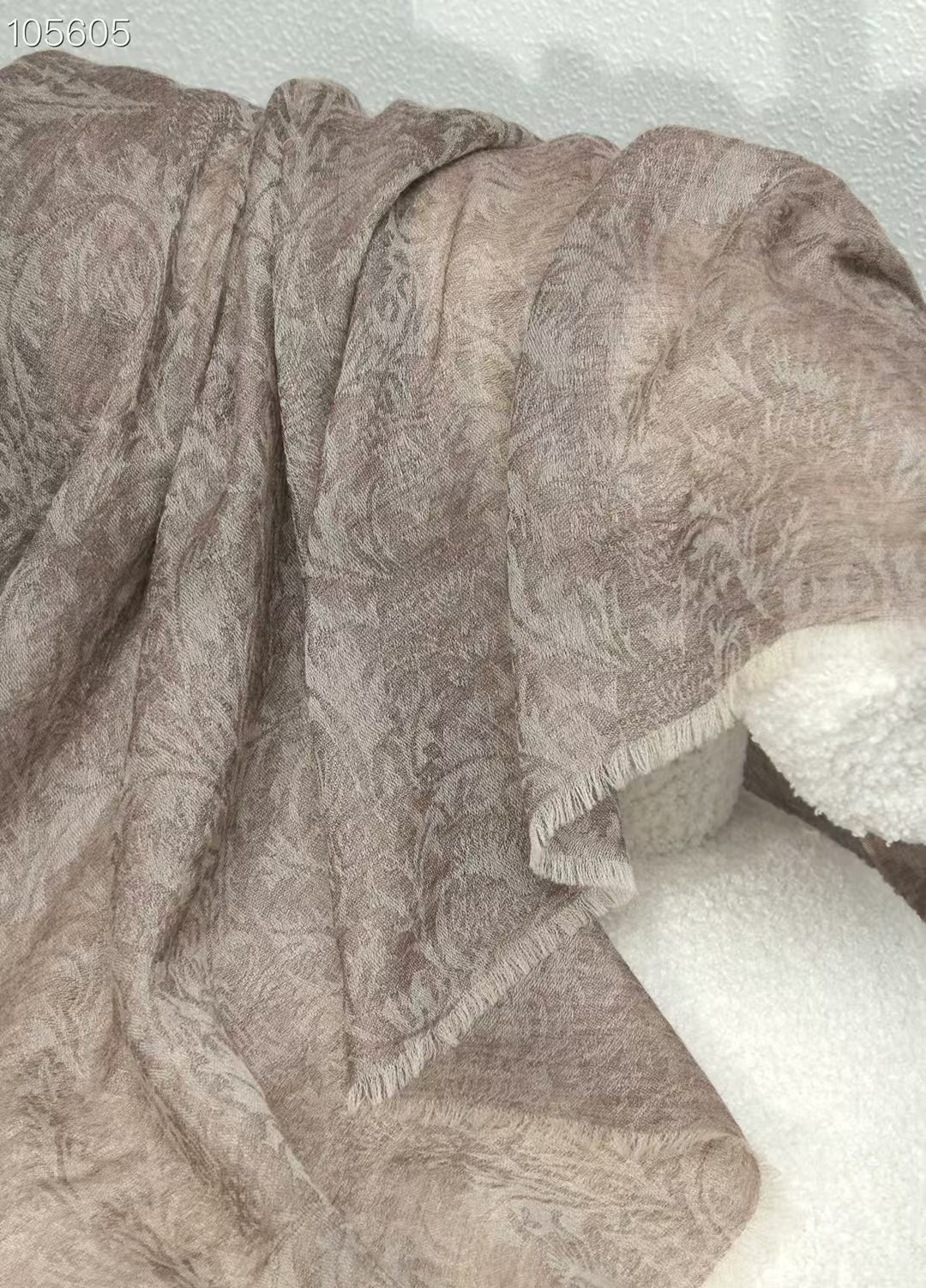 100%Wool Tippet